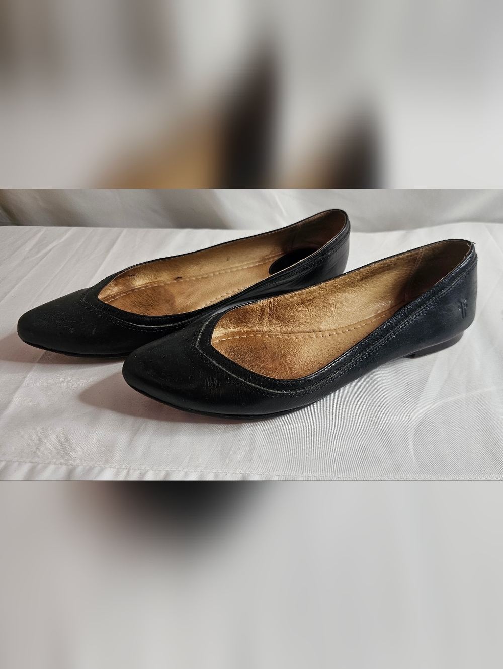 ​Frye Regina Pointy Toe Black Soft Leather Ballerina Flats Women's 8 M